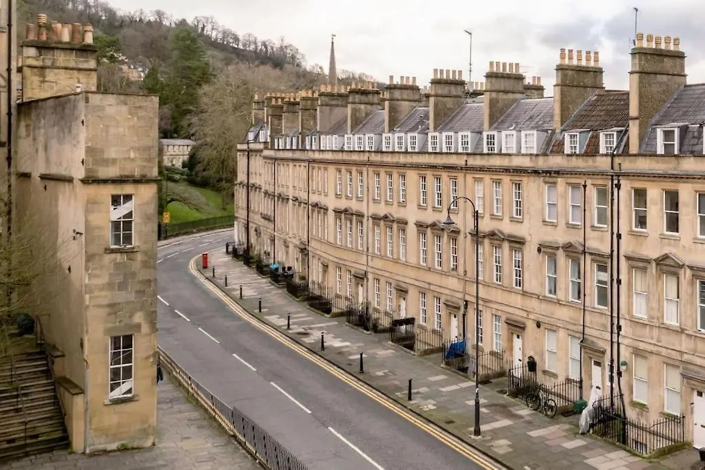 Beautiful Apartment In Bath